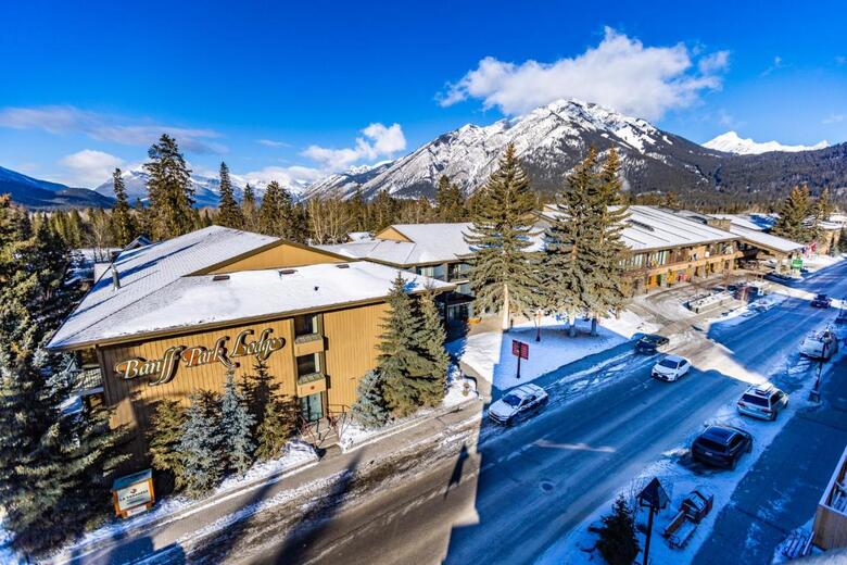 Hotel Banff Park Lodge