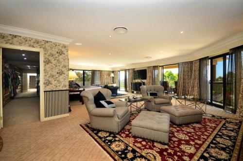 Tallai Cliffs Retreat & Boutique Events