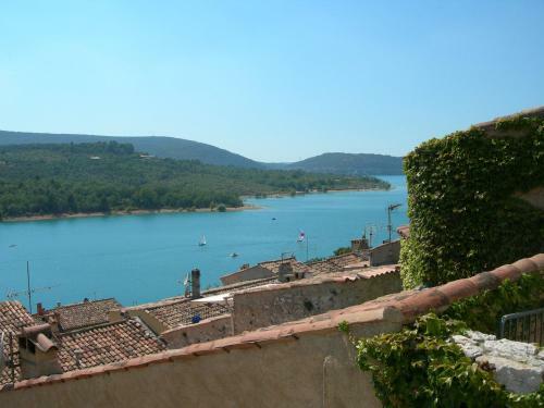 Hostal B&B Villa Les Tamaris