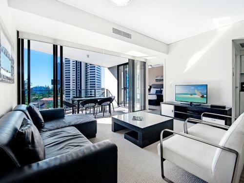 Stunning 2 Bed Ocean Facing Apartment In Sierra Grand