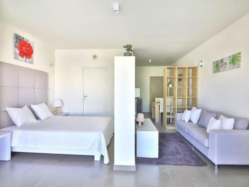 Hostal Room In Apartment - Nice Aparthotel In A Great Location