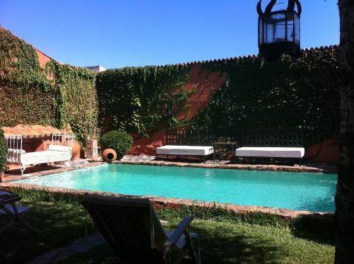Hotel La Tierra Roja