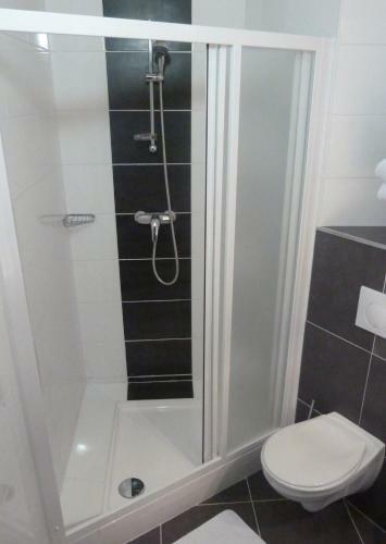 Hotel Balladins La Fert� Bernard Cherr�
