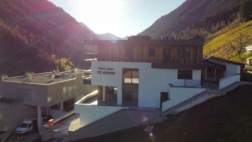 Hotel Apart Piz Mundin