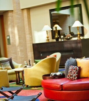 Renaissance New Orleans Arts Hotel