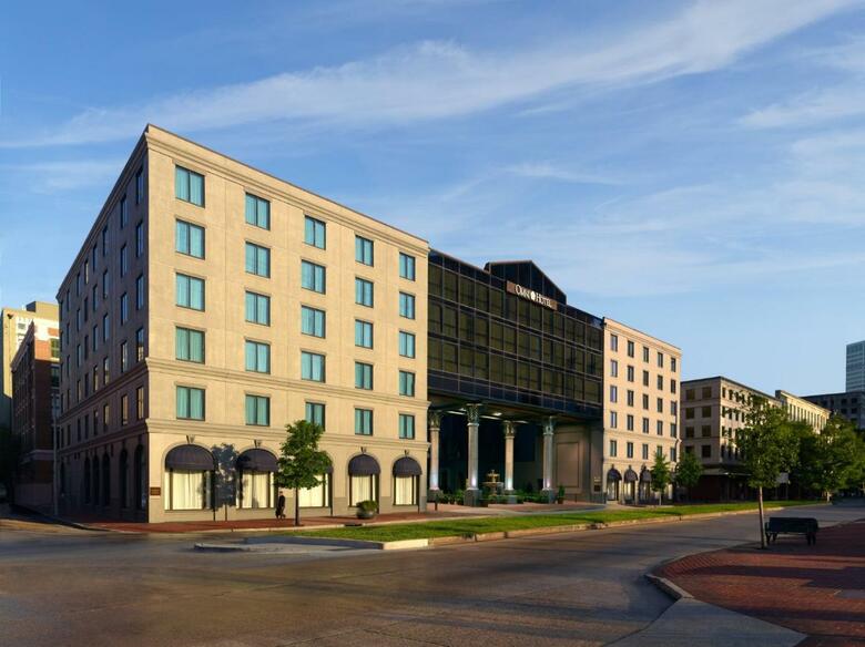 Wyndham Riverfront New Orleans Hotel