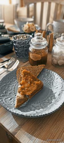 Outlander Boutique B&B King