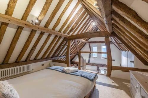 Dorney Barn - By The Accommodation Club