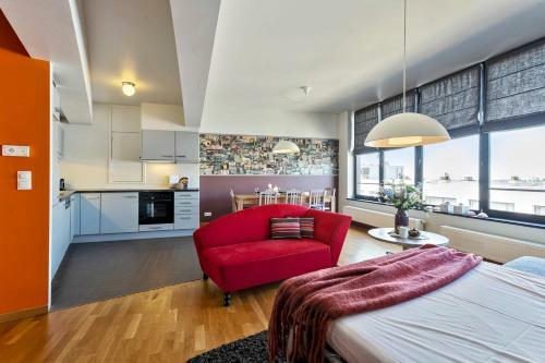 Bright Apartment With Spacious Terrace And Stunning View