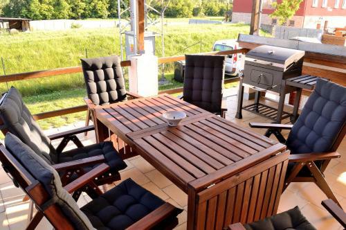 Apartm�n S Vinn�m Sklepem Four Grapes