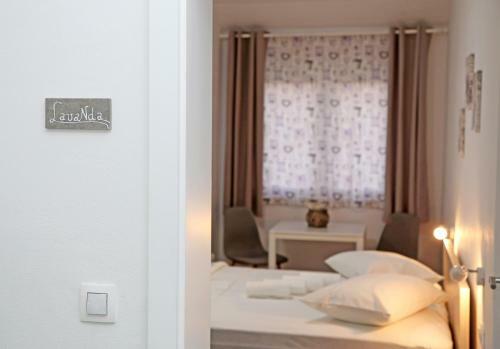 Hostal Guesthouse Villa Domenico