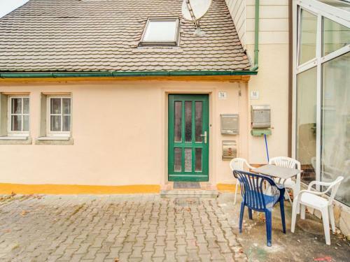 Cozy Apartment In Colmberg With A Garden