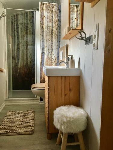 H�ttenflair Am See Mit Kamin