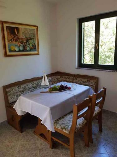 Apartments In Omisalj/insel Krk 39760