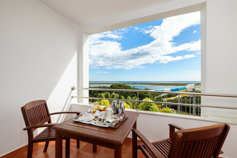 Playacartaya Aquapark & Spa Hotel