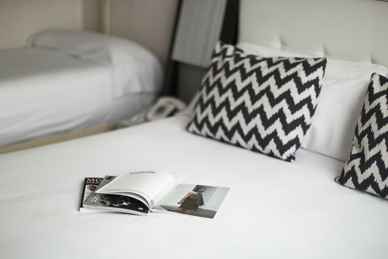Hotel Petit Palace Triball