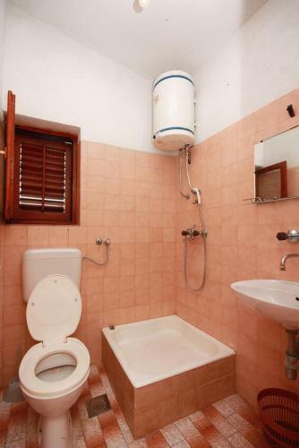 Hostal Rooms With A Parking Space Podaca, Makarska - 517