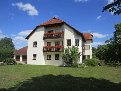 Hostal Pension Eva