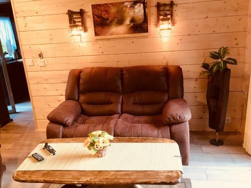 Holzhaus Trollbl�mchen Am Wald Und See