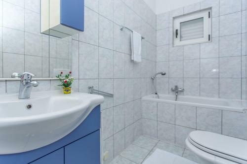 Apartments Snjezana Makarska