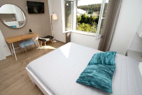 Apartments Besker