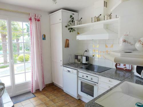 Holiday Home R Gd Communal Ludon Medoc