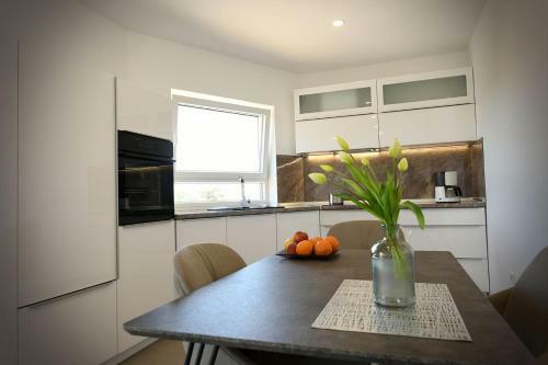 Hostal Apartments Mary