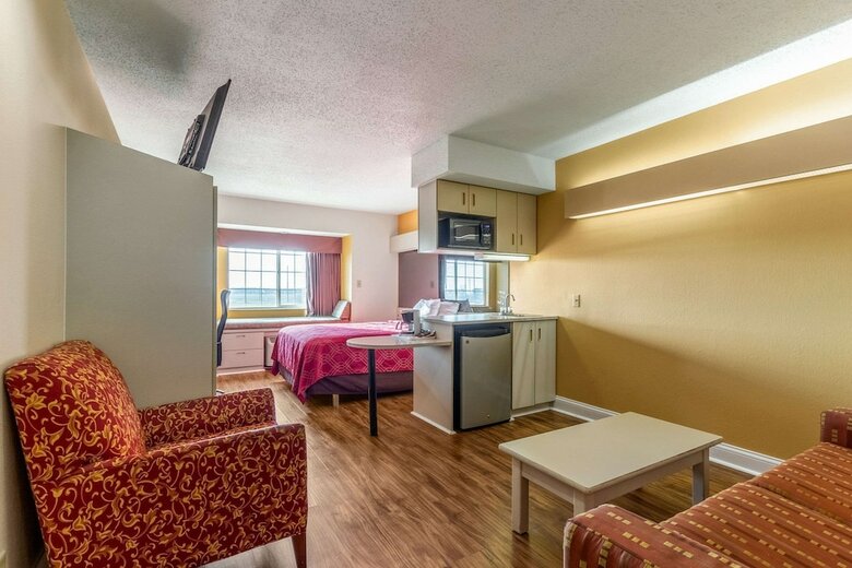Hotel Econo Lodge Inn & Suites Evansville