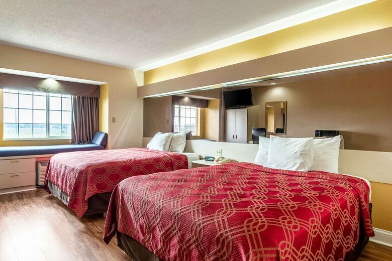 Hotel Econo Lodge Inn & Suites Evansville