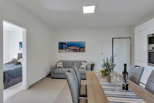 Luxury Apartments Diamond