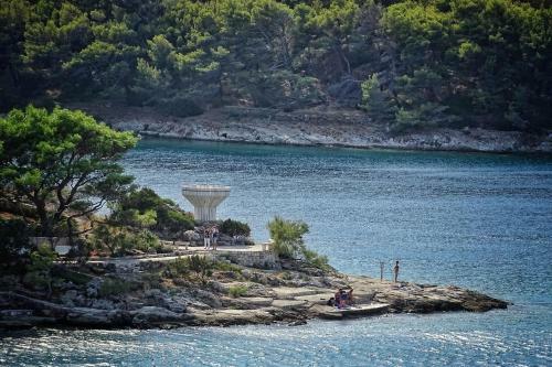 Apartments By The Sea Povlja, Brac - 17472