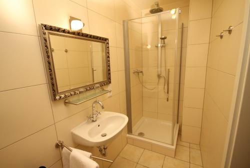 Apartamento Strandvilla Rheingold - Ferienwohnung Monet