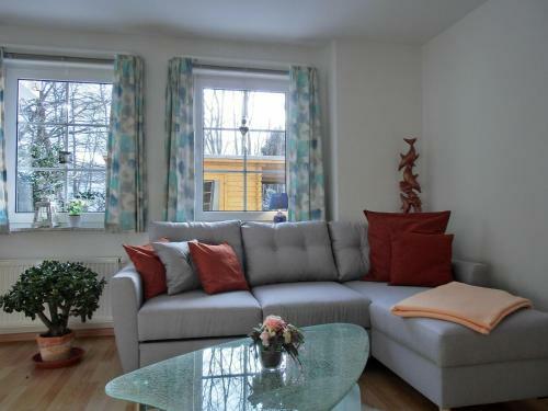 Apartamento Ferienwohnung U8 "d�nengras"