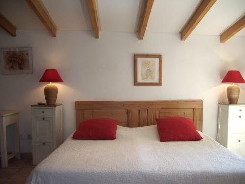Bed & Breakfast Chambres D'h�tes Saint V�r�d�me