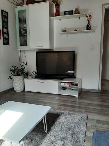 Apartments By The Sea Postira, Brac - 737
