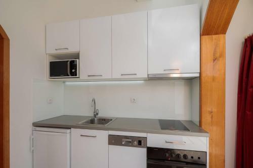 Sunrise Beach Apartments