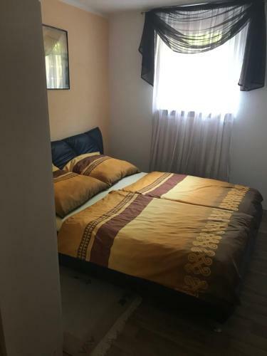 Apartamento Sch�ne & Ruhige Ferienwohnung
