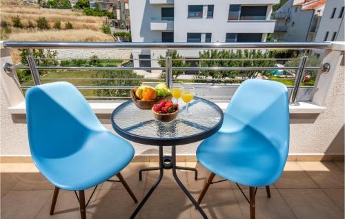 Beautiful Apartment In Podstrana With 2 Bedrooms