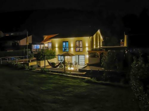 Apartamentos Ferienwohnung Zur Quelle
