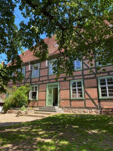Apartment Altes Pfarrhaus In Plau Am See