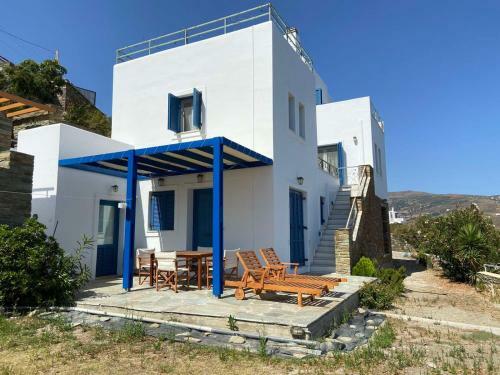 Hostal Andros Homes Sea Side Apartment & Studio