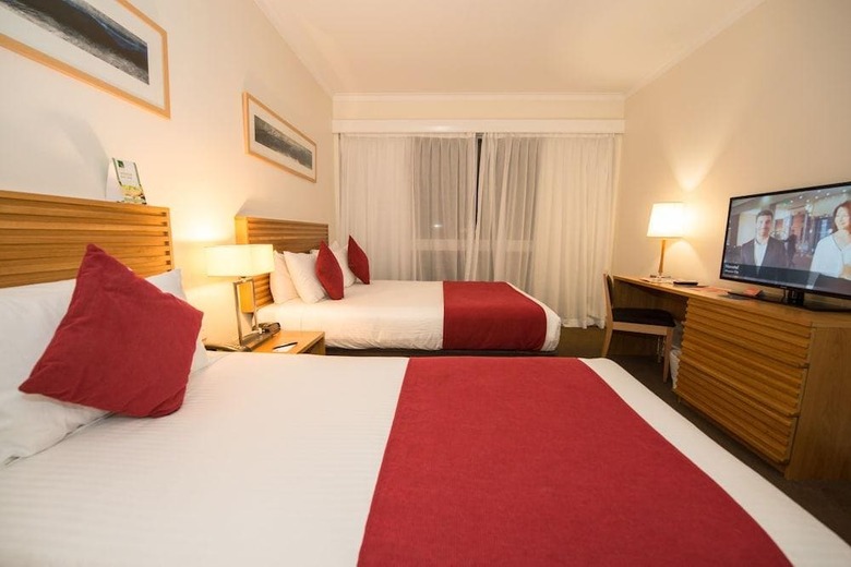 Hotel Novotel Twin Waters Resort