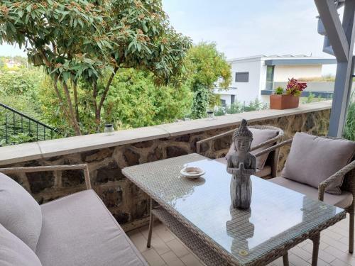 Apartmanh�z 2-6 F?nek