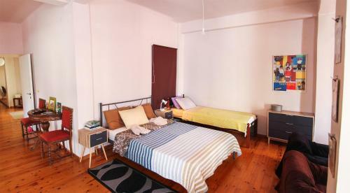 Apartamento Artistic Getaway Home - Super Central