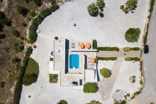 Villa Ypsilon