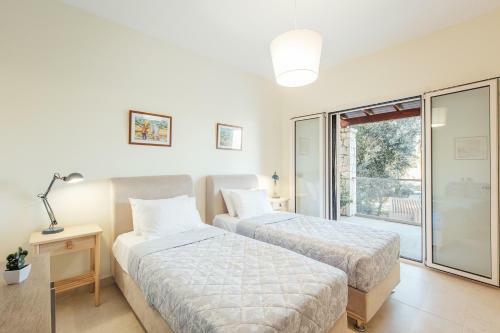 Villa Breeze & Villa Coco By Konnect, Avlaki Beach