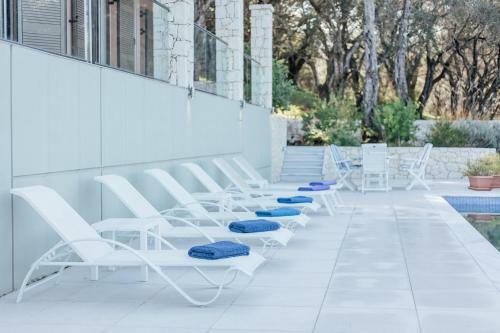 Villa Breeze & Villa Coco By Konnect, Avlaki Beach