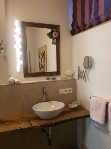 Apartamento Ferienwohnung Burgenblick