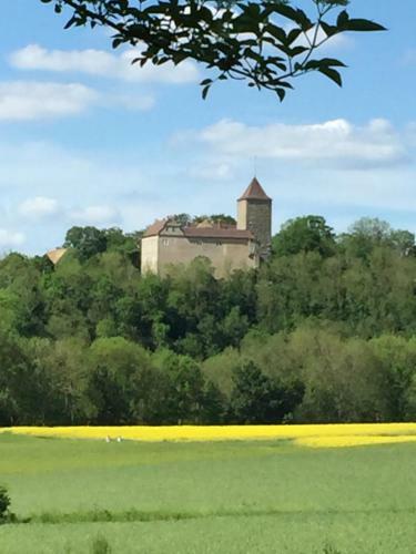 Apartamento Ferienidyll Aum�hle, "bebenburg"