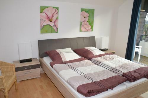 Ferienh�user Rh�n - Haus Natalie & Haus Helene